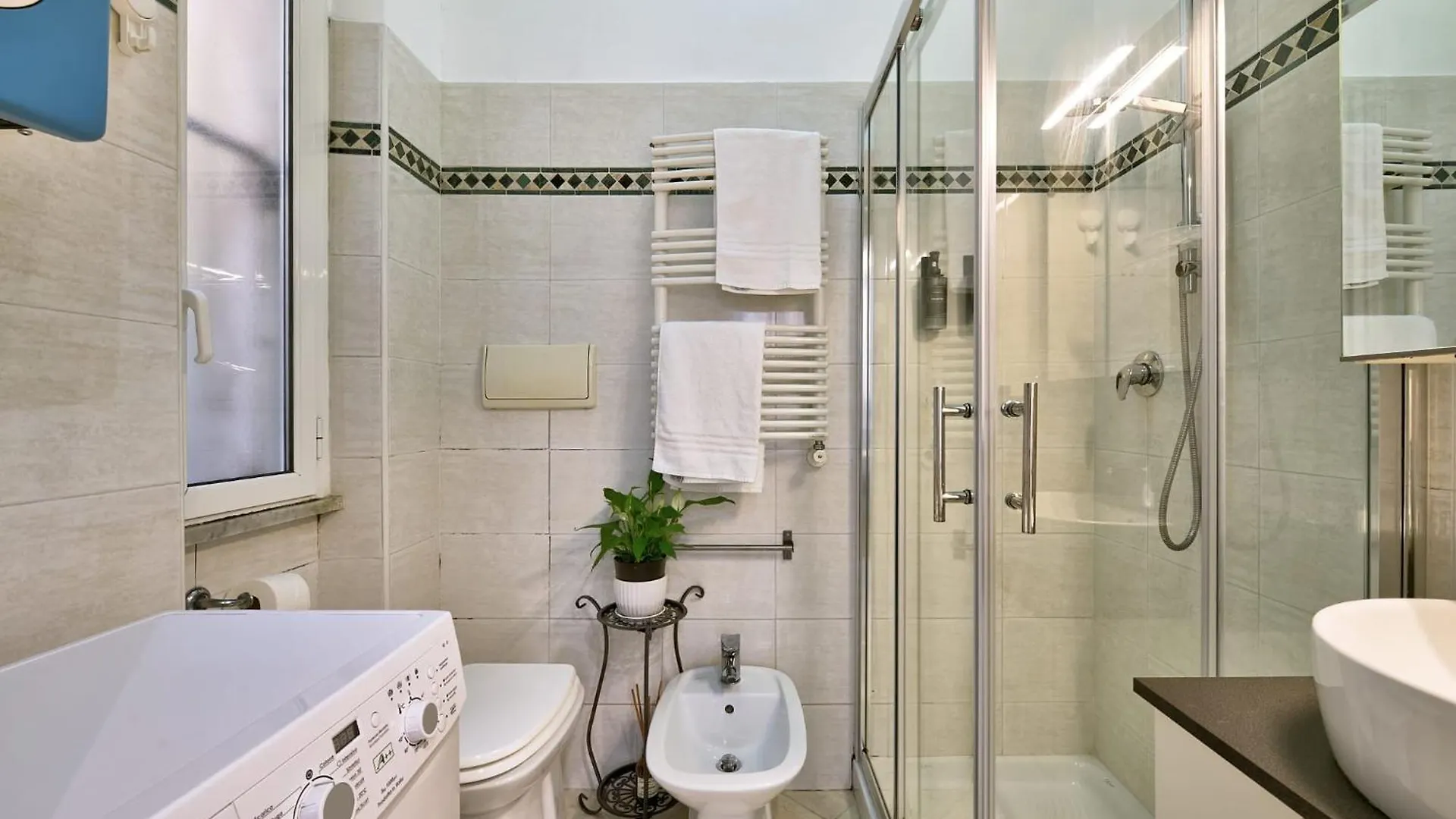 Accogliente Monolocale A Roma Ben Collegato Vicino A Luiss E Sapienza Apartment Italy